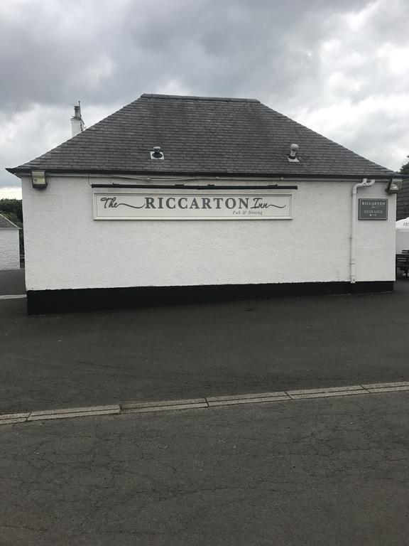 Riccarton Inn Currie ภายนอก รูปภาพ